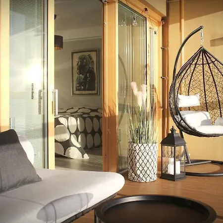 Moderni Maisemakaksio Asuntomessualueella Apartamento Jyväskylä