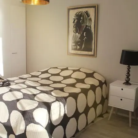 アパート Moderni Maisemakaksio Asuntomessualueella *